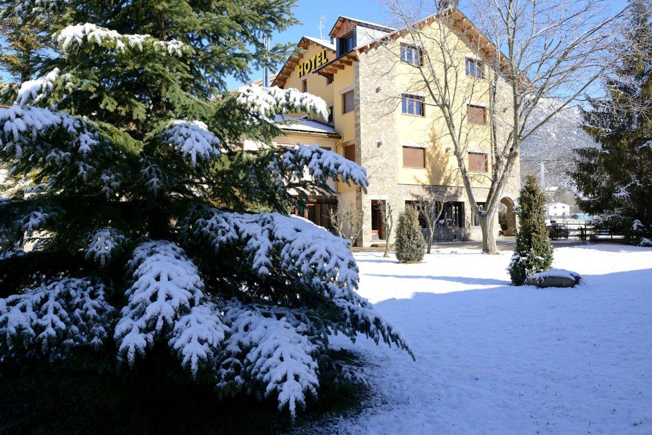 Hotel Los Nogales Campo  Exterior photo